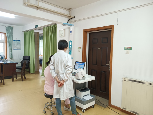 健康小屋一体机